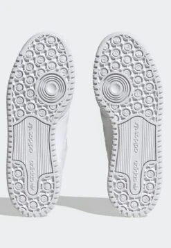 Adidas Originals Forum Low- Trainers - Cloud White Silver Dawn Off White -Trend Fusion Shop 1db3edeebf444cb98493133a50294894