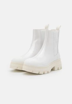 Calvin Klein Jeans Chunky Combat Chelsea Boot - Platform Ankle Boots - White -Trend Fusion Shop 27df2b3a01cb445ab29da5d785bbe239