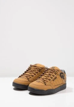 Globe Tilt - Skate Shoes - Wheat/Black -Trend Fusion Shop 2d5f439e1fe244a3997cde3178c363be