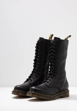 Dr. Martens Virginia - Lace-Up Boots 11 Dr. Martens Virginia - Lace-Up Boots -Trend Fusion Shop 31a76b5324fa4b2dba25236a8084f590