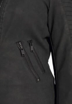 ONLY CARMAKOMA Caravana - Faux Leather Jacket -Trend Fusion Shop 3c7cd05a7c0a46368d2fd47c78208eb4