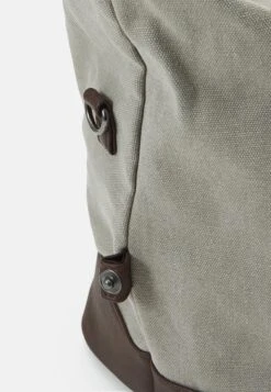 Pier One Unisex - Holdall - Grey -Trend Fusion Shop 6fa7c56bd7a241beadc9861c482d7855