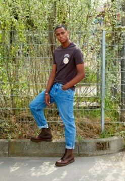 Dr. Martens 1460 Unisex - Lace-Up Ankle Boots - Dark Brown Crazy Horse -Trend Fusion Shop 8572ea645302486d9d9f7ca6ca7cc164