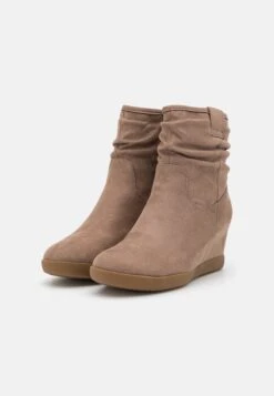 Anna Field Winter Boot - Wedge Ankle Boots - Taupe 8 Anna Field Winter Boot - Wedge Ankle Boots - Taupe -Trend Fusion Shop 8edaf7386eb446aeb0654ef16e40d6b5