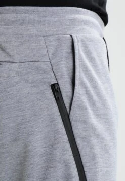 Pier One Tracksuit Bottoms - Light Grey -Trend Fusion Shop 945c619f1e5c46c6a04b229d5a4d93f9