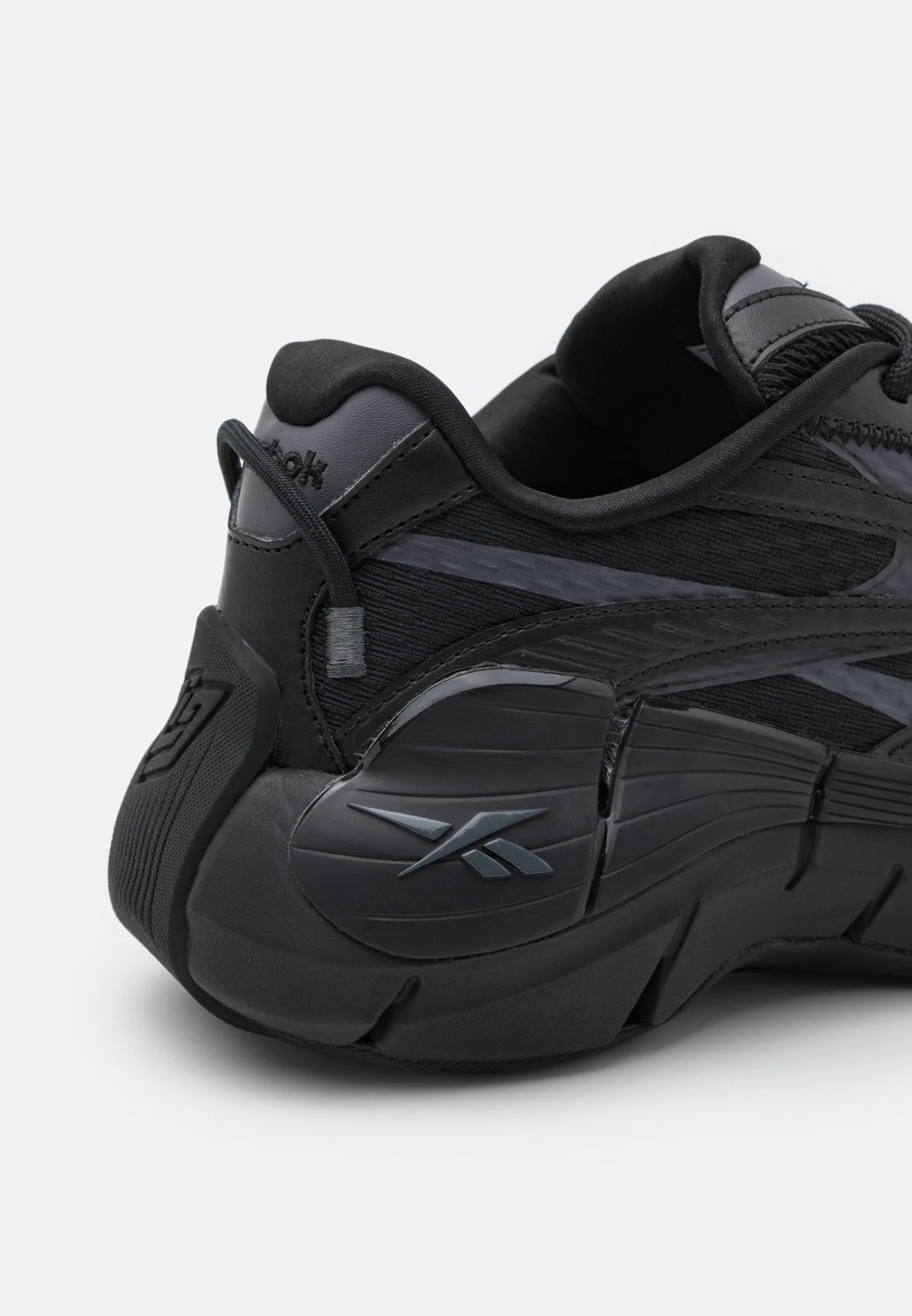 Reebok Classic Zig Kinetica 2.5 Unisex - Trainers - Core Black/Pure Grey 7/Pure Grey 8 6 Reebok Classic Zig Kinetica 2.5 Unisex - Trainers - Core Black/Pure Grey 7/Pure Grey 8 - Image 6