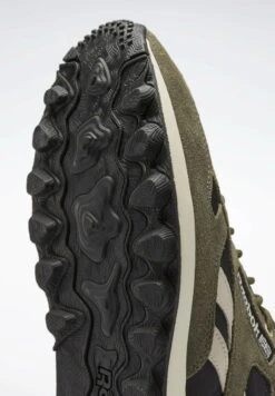 Reebok Classic Classic Leather Unisex - Trainers - Core Black Army Green Stucco 20 Reebok Classic Classic Leather Unisex - Trainers - Core Black Army Green Stucco -Trend Fusion Shop a4dda3552eca4d9ab645c5fc3b2420f8