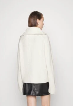 SAMSØE SAMSØE Nova - Cardigan - Pristine 8 SAMSØE SAMSØE Nova - Cardigan - Pristine -Trend Fusion Shop a61c64dd224940968855bc142bd6ae13