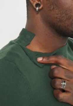 Pier One Jumper - Dark Green -Trend Fusion Shop b20076c504da4dc2a6100f262c2a61e5