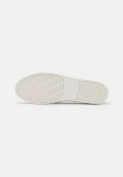 Anna Field Slip-Ons - Sand -Trend Fusion Shop ce6374f5bd7849d992bd934ce4c4646f
