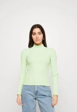 Selected Femme Slfwilma T Neck - Long Sleeved Top - Pistachio Green