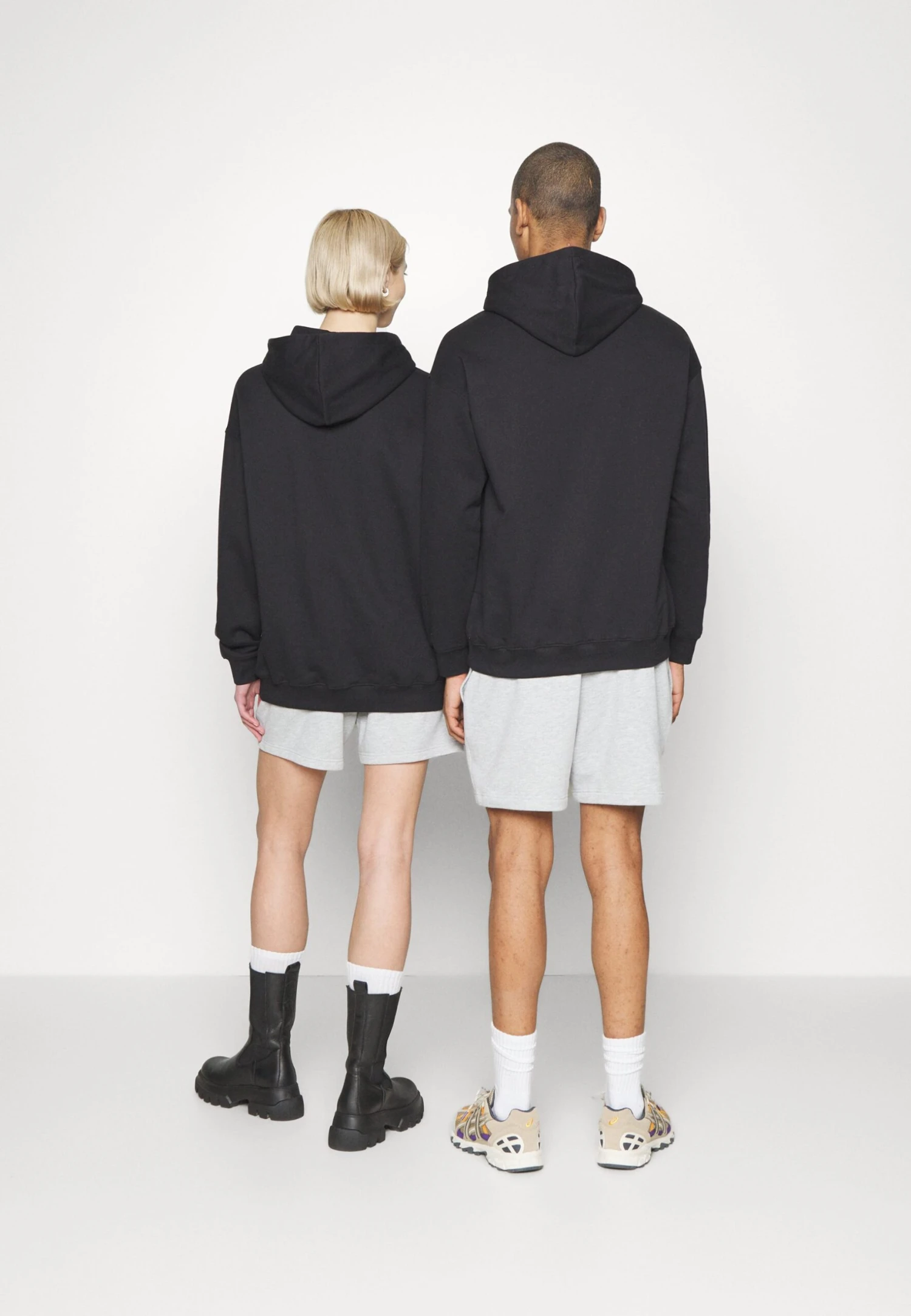 YOURTURN Care Bears Unisex - Hoodie - Black 3 YOURTURN Care Bears Unisex - Hoodie - Black - Image 3