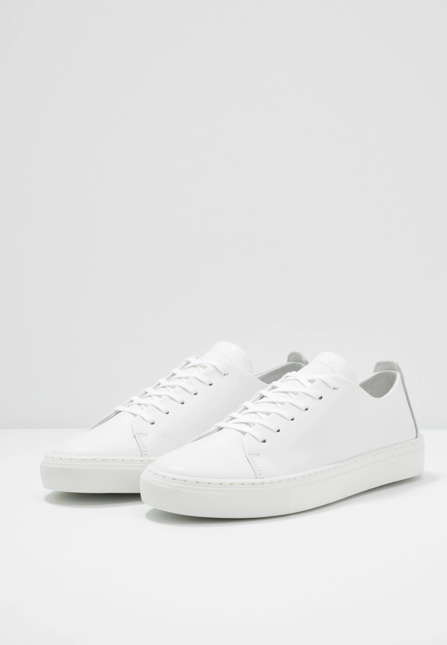 Bianco Biaajay- Trainers - White 3 Bianco Biaajay- Trainers - White - Image 3