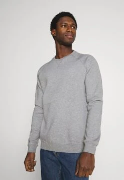 Pier One 3 Pack - Sweatshirt - Bordeaux/Black/Grey -Trend Fusion Shop f0211c1816ed4647bcf0610382b82d81