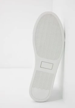 Bianco Biaajay- Trainers - White 11 Bianco Biaajay- Trainers - White -Trend Fusion Shop f15bc523f1824a2e8172f9a277436e39