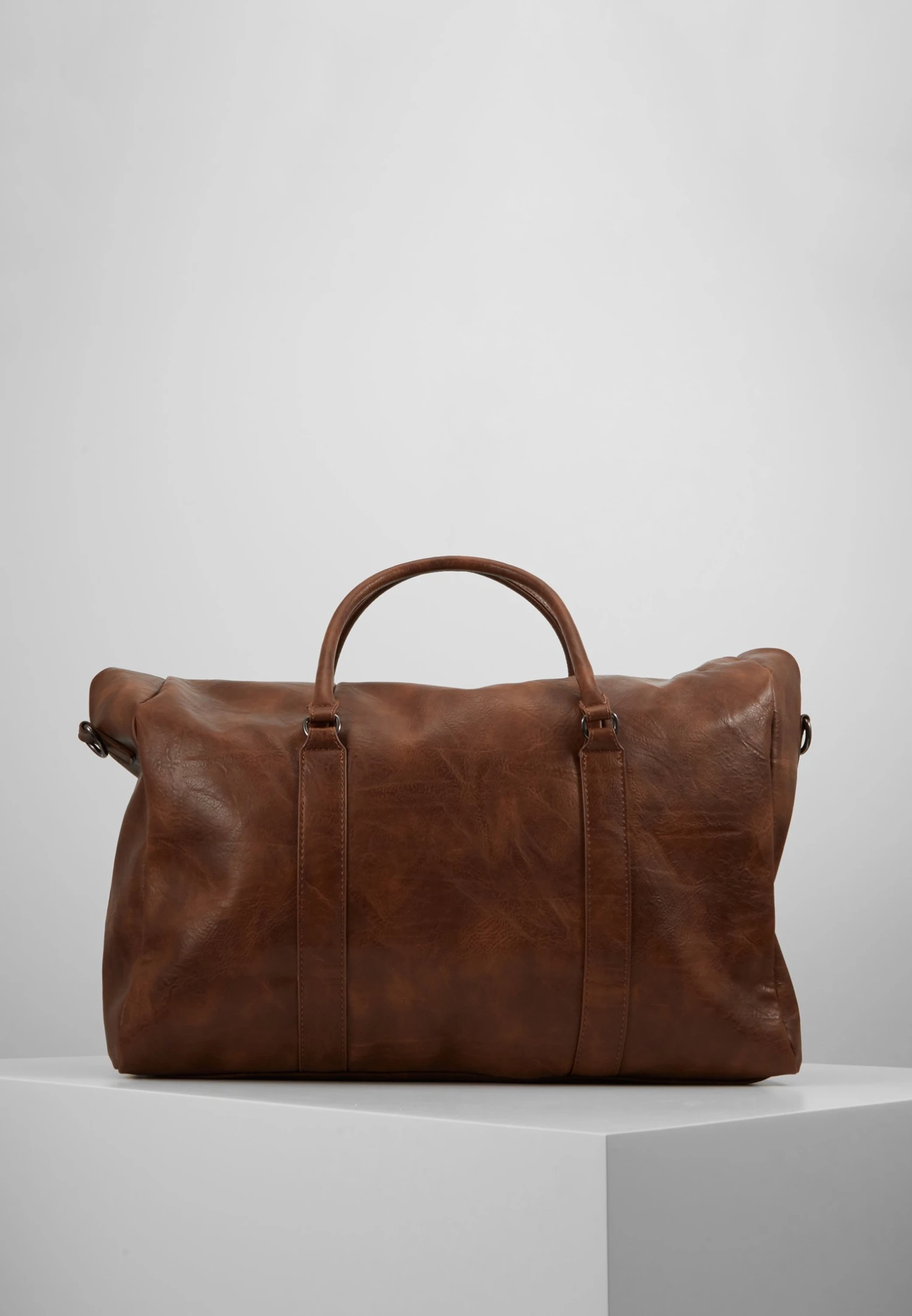 Pier One Unisex - Weekend Bag - Dark Brown 5 Pier One Unisex - Weekend Bag - Dark Brown - Image 5