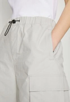 YOURTURN Unisex - Shorts - Light Grey -Trend Fusion Shop fb21bd3b219d4ff4b3b1cc09b2fd0909